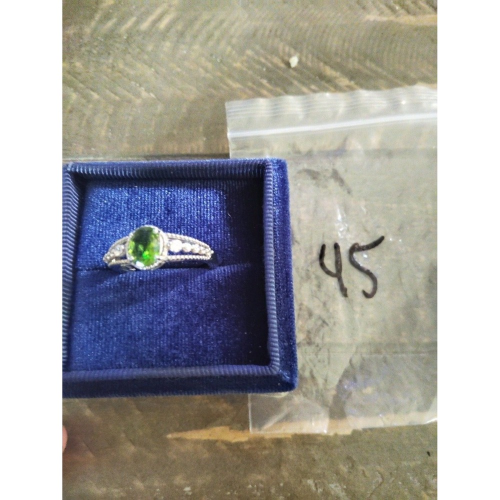 CNL Peridot Ring Size 9.75 Green Oval Split Shank 925 Sterling Silver Cocktail